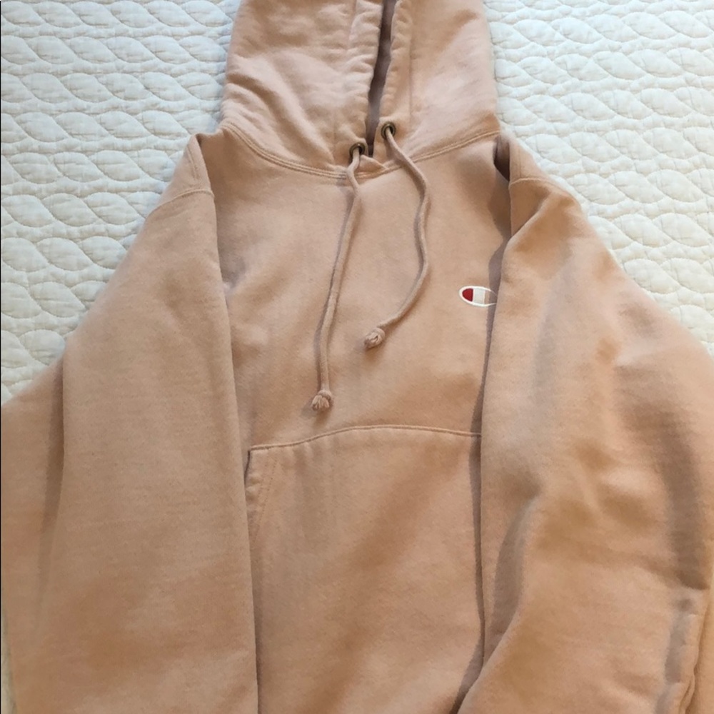 perfect condition peach champion hoodie from urban
